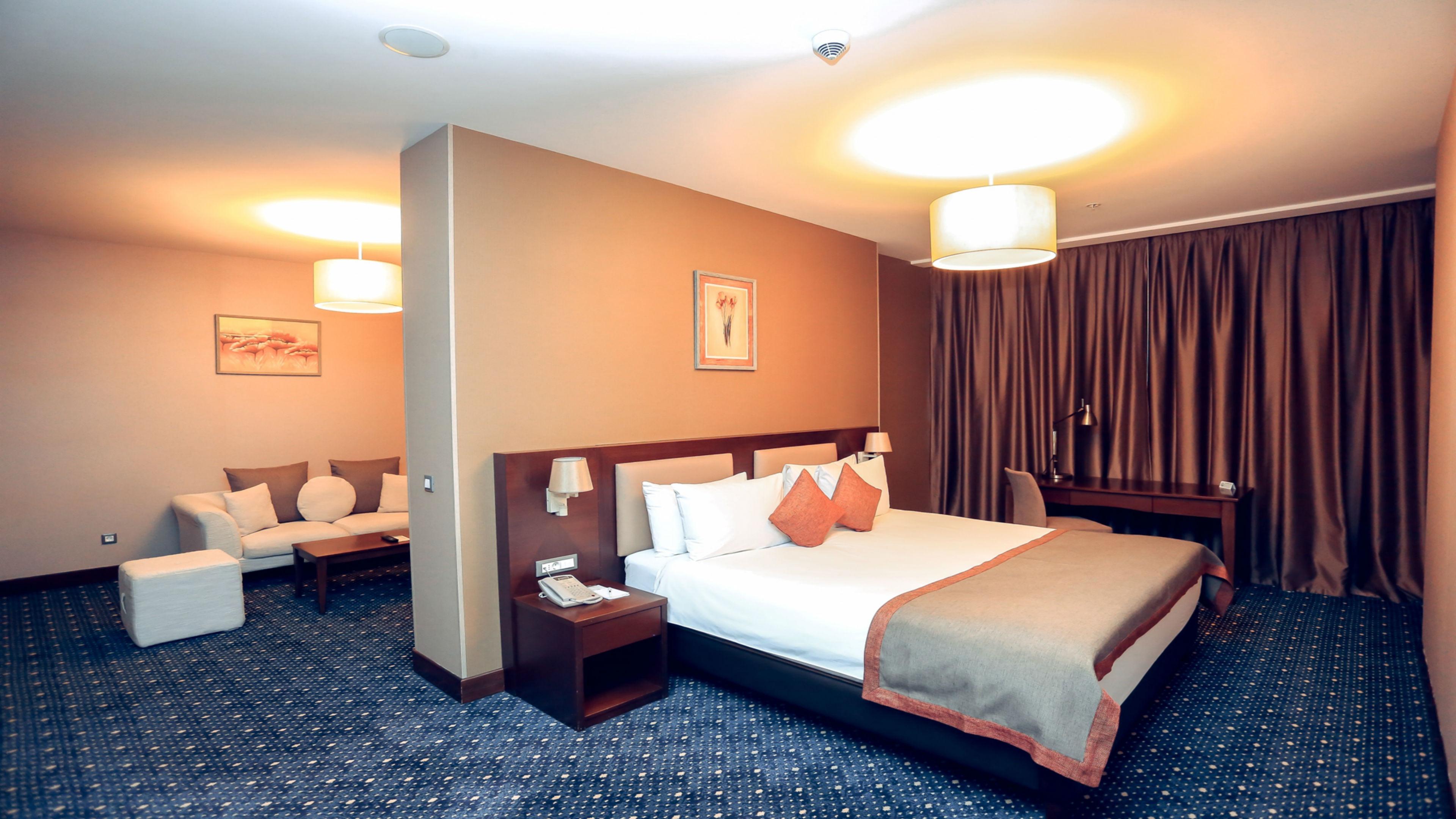 Parkside Hotel & Apartments Baky Esterno foto