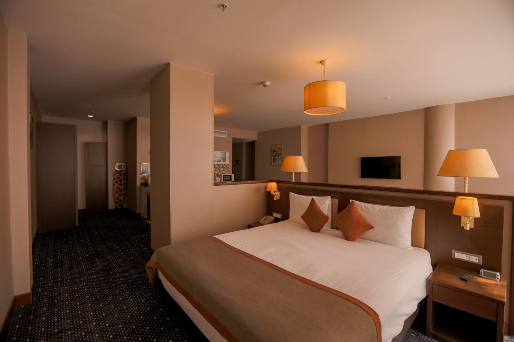 Parkside Hotel & Apartments Baky Esterno foto
